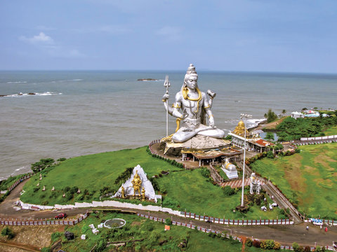 Second tallest in the world - 123 feet high Lord Shiva statue at Murdeshwar, Karnataka, India.