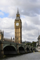 Fototapeta na wymiar Uhrturm Big Ben, Palace of Westminter, UNESCO Weltkulturerbe, London, Region London, Großbritanien