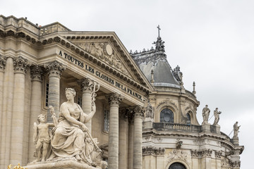 Fototapeta na wymiar Exterior of the Chapel at Versailles Paris
