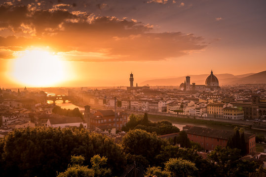 Showing the beauty of the City Florence in Italy - The Capital of Tuscany