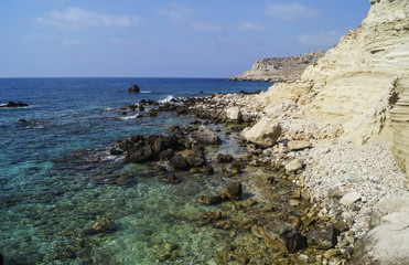 Mittelmeer Felsen und Wasser - 196685139