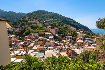 Rio Maggiore Cinque Terre is a Park in Italy, located on the West Coast of Italy. There are 3 major Towns in the Park, Manarola, Vernazza and Rio Maggiore