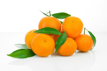 oranges with leaves
