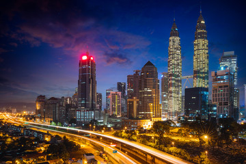 Fototapeta na wymiar Kuala Lumpur city skyline, Kuala Lumpur Malaysia