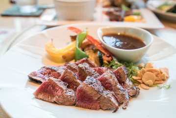 Horse meat dishes, Japanese food, delicious, meat