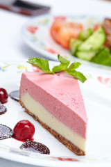 tasty cheesecake © fox17