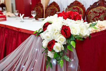 Wedding flower decoration of the table