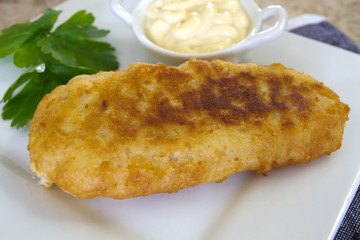 poisson pané et épinards