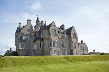 Fototapeta na wymiar Glengorm Castle, Stotland