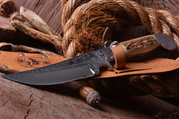Hunting knife