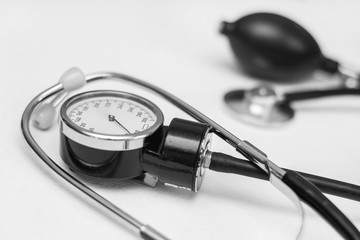  tonometer, blood pressure measurement, advertising of medical equipment