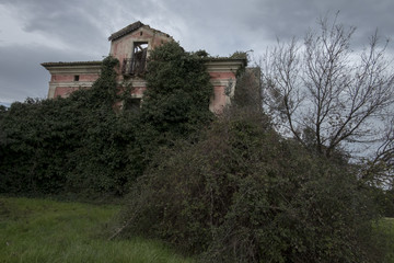 Fototapeta premium Casa abbandonata