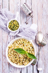 bulgur with pesto