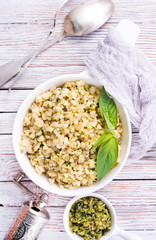 bulgur with pesto