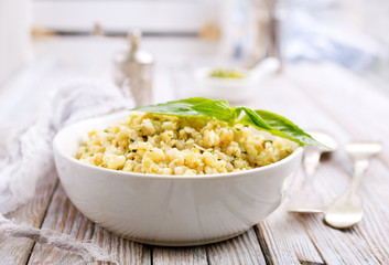 bulgur with pesto