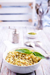 bulgur with pesto