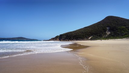 Strand in der Nelson Bay, Port Stephens, Australien