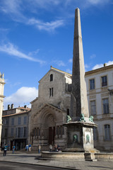Francia, Arles. La cattedrale.