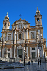 Fototapeta na wymiar Palermo, la chiesa di San Domenico