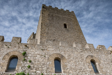 Fototapeta na wymiar Il castello di Venere nel borgo medievale di Erice, provincia di Trapani IT 