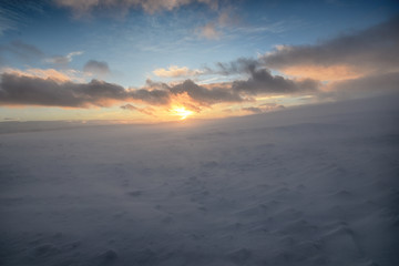 Fototapeta na wymiar Sonnenuntergang im Rondane-Nationalpark