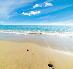 Sandy shore in Perdepera beach