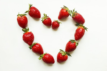 Obraz na płótnie Canvas strawberry heart