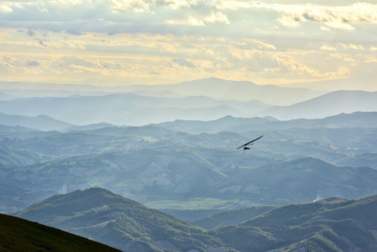Italy, Umbria, Monte Cucco Park,  Hang glider
