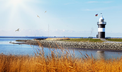 Leuchtturm an der Wurster Nordseeküste in Wremen, Sehenswürdigkeit und Hochzeitsort in Norddeutschland