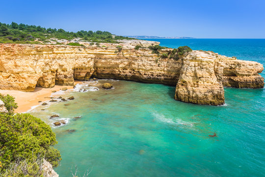 Praia de Albandeira - beautiful coast and beach of Algarve, Portugal