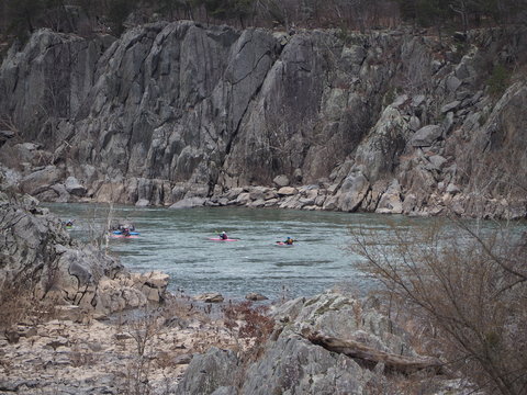 kayakers along Potomac river