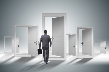 Fototapeta premium Businessman facing many business opportunities