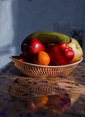 apples orange tangerines fruit basket