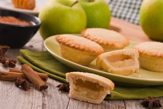 Apple pies. 