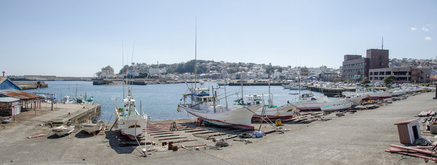 静岡県賀茂郡東伊豆町稲取の漁港