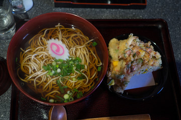 Soba noodles with deep fried vegetable Pattie