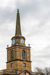 Day view of Holy Cross Church in Daventry town centre