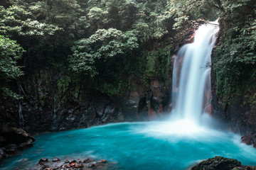 Fototapeta na wymiar Catarata del Rio Celeste, Tenorio National Park, Costa Rica