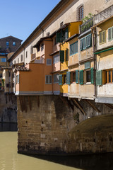 Fototapeta premium Scorci e simboli di Firenze, Ponte Vecchio e Fiume Arno