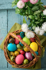 Fototapeta na wymiar Eggs in the basket