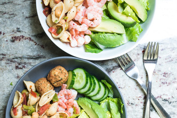 king prawn salad with avocado and pasta