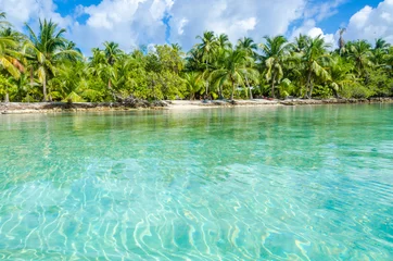Photo sur Plexiglas Plage tropicale Belize Cayes - Petite île tropicale à la barrière de corail avec plage paradisiaque - connue pour la plongée, la plongée en apnée et des vacances relaxantes - Mer des Caraïbes, Belize, Amérique centrale