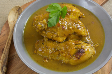 poulet curry et lait de coco