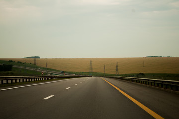 Fototapeta premium дорога,путишествие,лето,отдых,машина,трасса