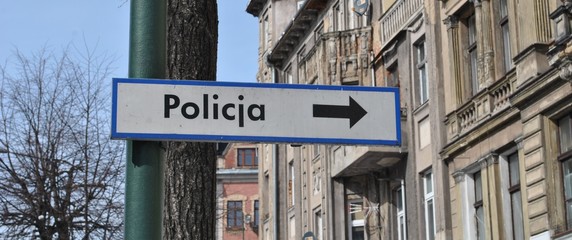 Kierunek: policja © bnorbert3