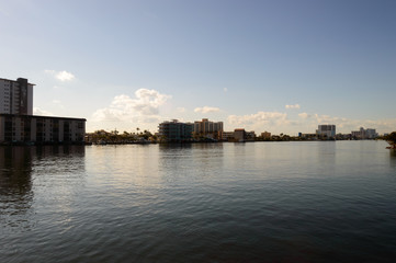 Fototapeta na wymiar City on the waterways