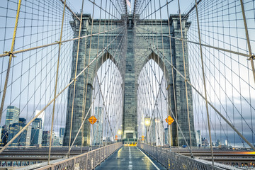 Fototapeta na wymiar On the famous Brooklyn Bridge
