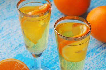 lemon drink and lemon
