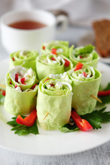 Fresh and tasty green vegetarian spring rolls