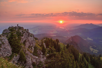 Obraz premium Sonnenaufgang am Grünten, Deutschland